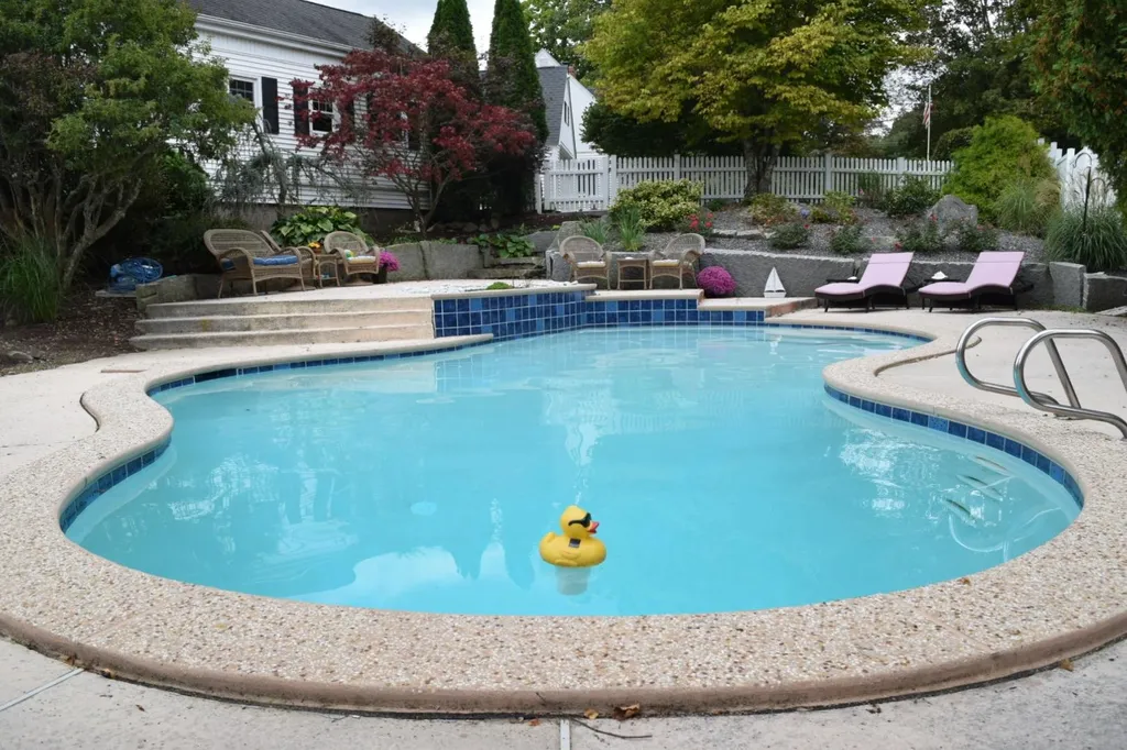 13 Ashbrook Road Exeter NH 03833