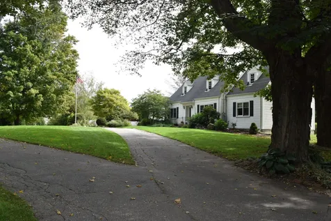 13 Ashbrook Road Exeter NH 03833