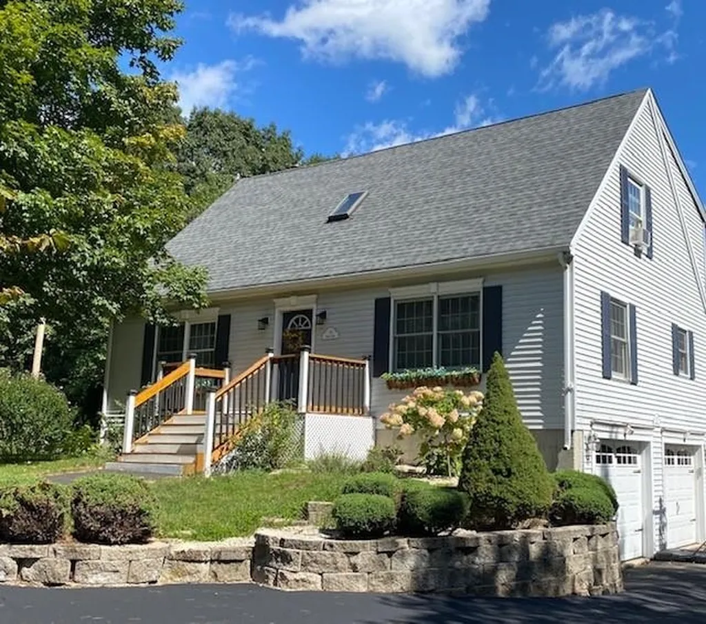 59 Varney Road Dover NH 03820