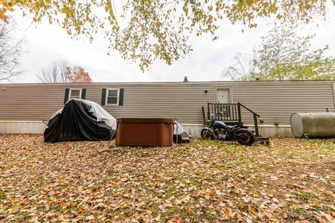 34 Cleo Circle Rochester NH 03868