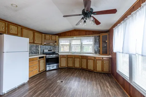 34 Cleo Circle Rochester NH 03868