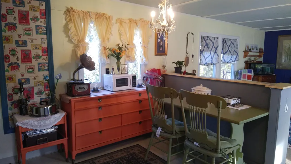 14 Anthony Circle Swanzey NH 03446