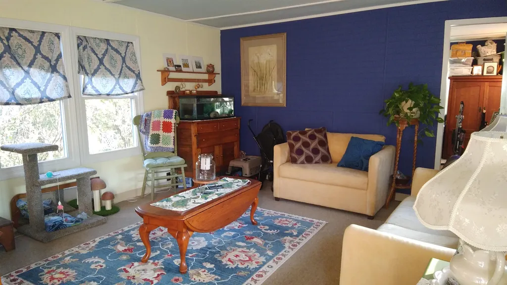 14 Anthony Circle Swanzey NH 03446
