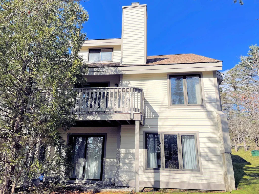 111 Sugar Brook Road, Peru VT Josiah Allen Real Estate Southern