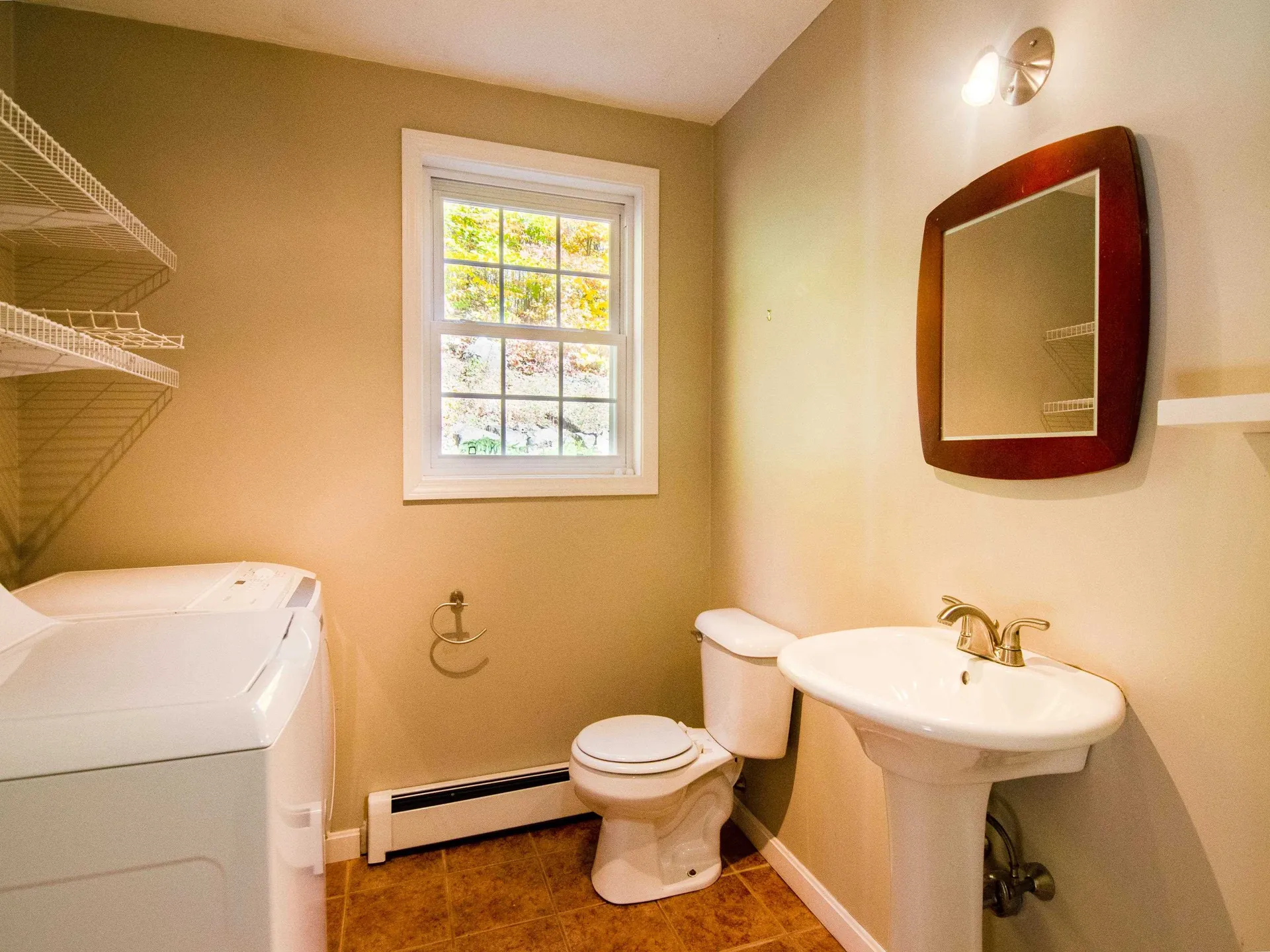 318 Old Post Road Newbury NH 03255