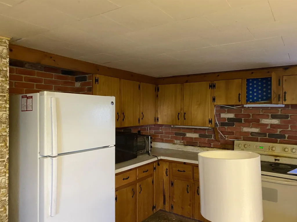 7 Perley Avenue Lebanon NH 03766