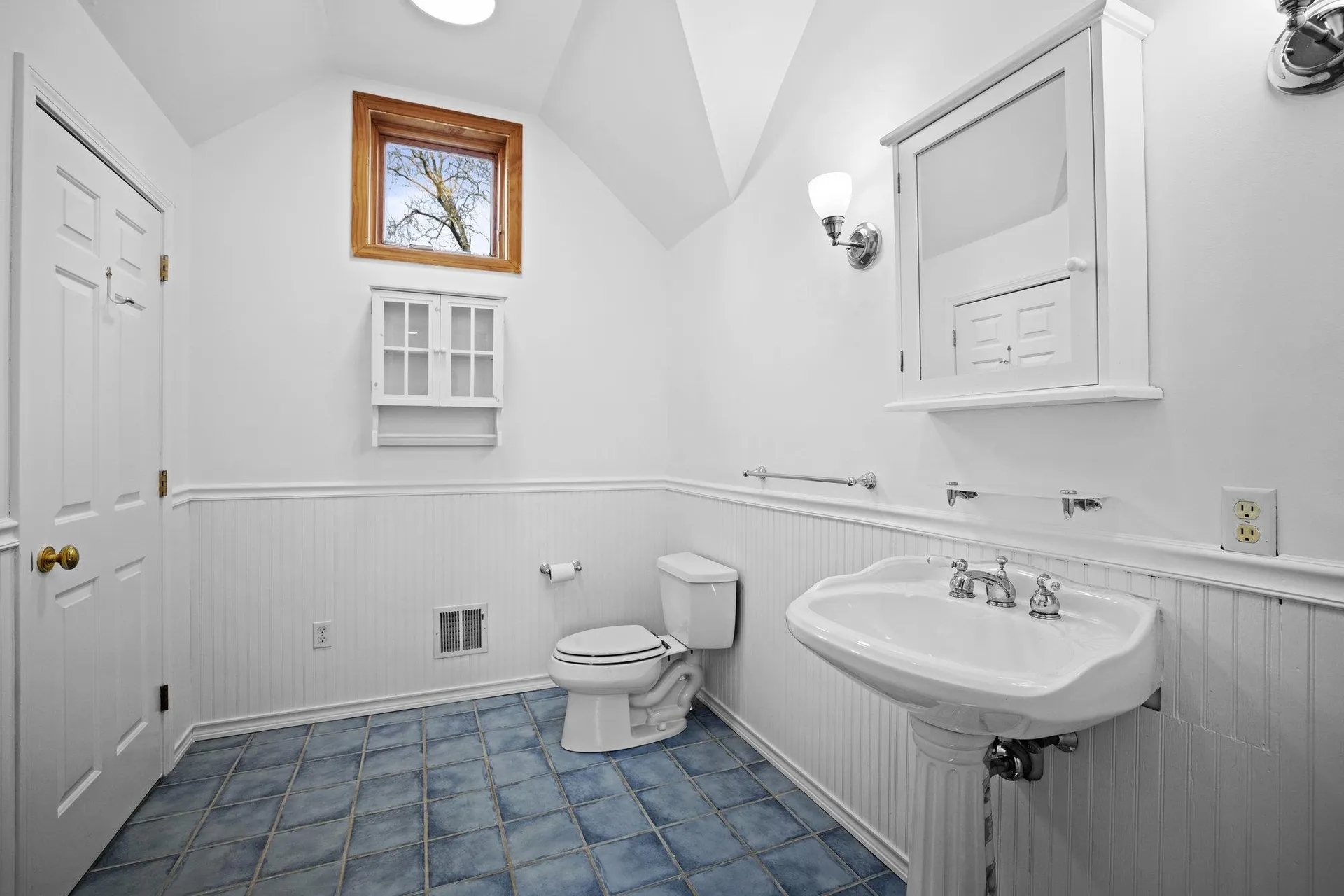 576 Bay Road Durham NH 03824