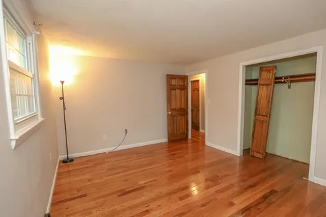 7 Norwich Road Nashua NH 03062