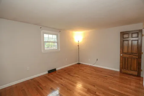 7 Norwich Road Nashua NH 03062