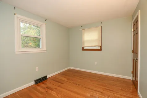 7 Norwich Road Nashua NH 03062