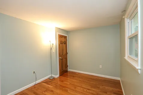 7 Norwich Road Nashua NH 03062