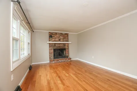 7 Norwich Road Nashua NH 03062