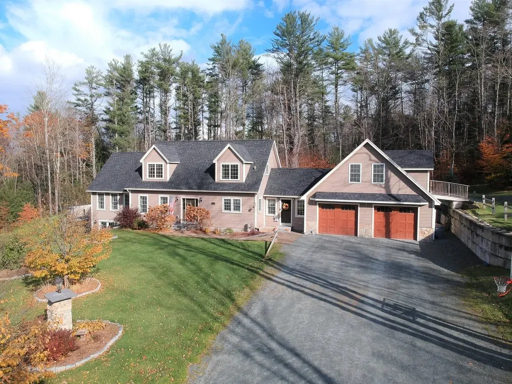 65 Whitaker Road Plainfield NH 03781