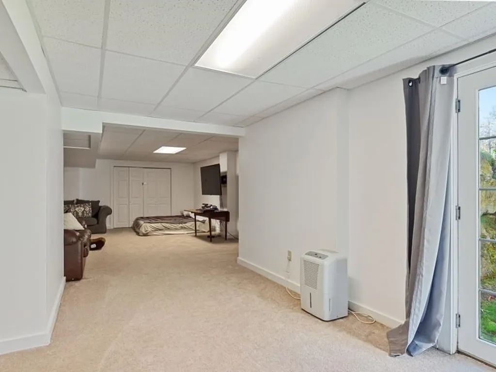65 Whitaker Road Plainfield NH 03781