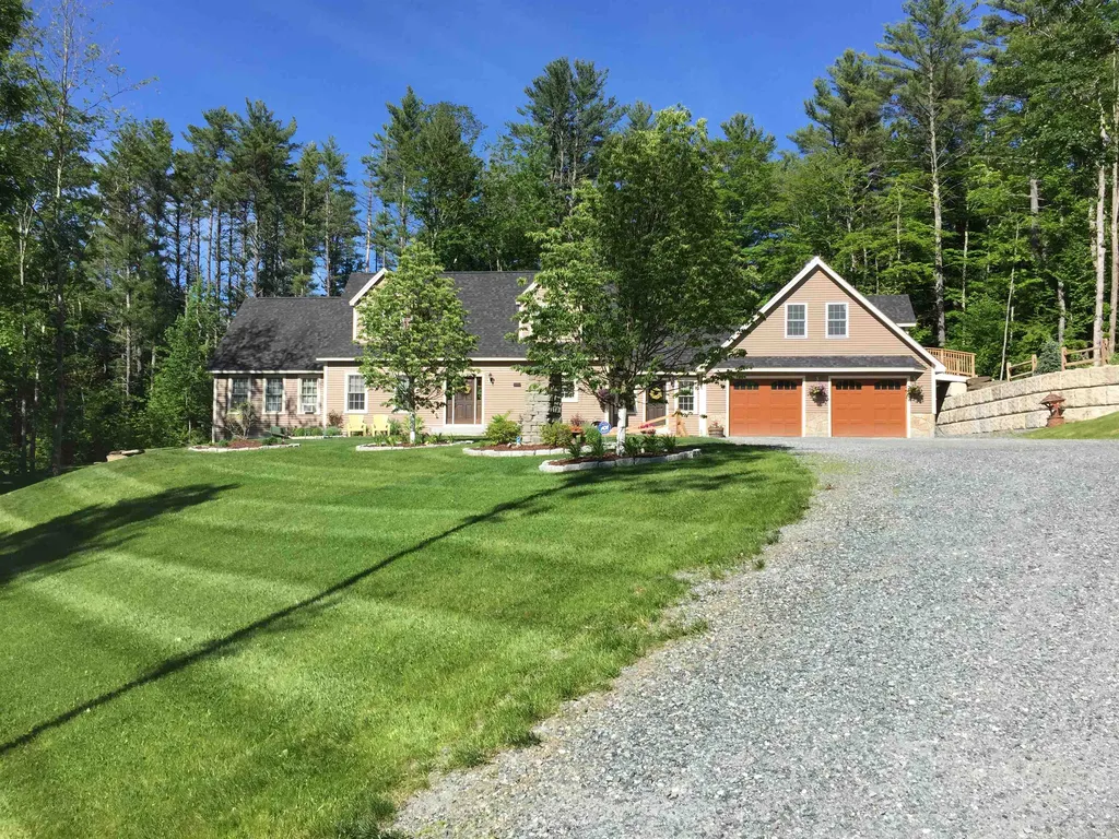 65 Whitaker Road Plainfield NH 03781