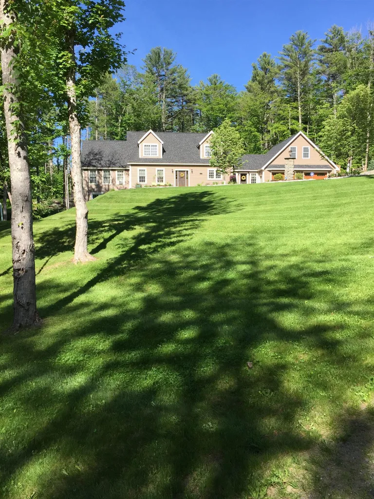 65 Whitaker Road Plainfield NH 03781