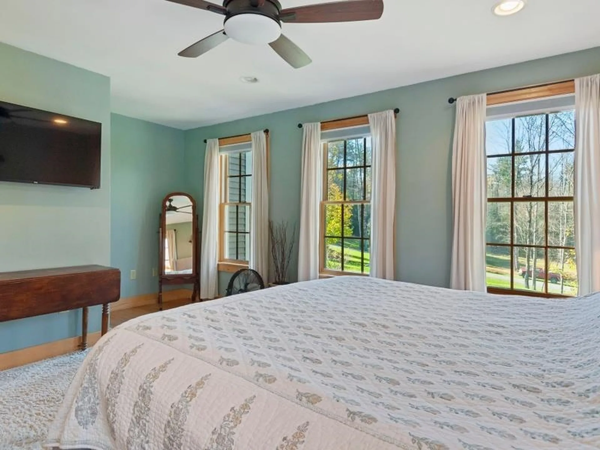 65 Whitaker Road Plainfield NH 03781