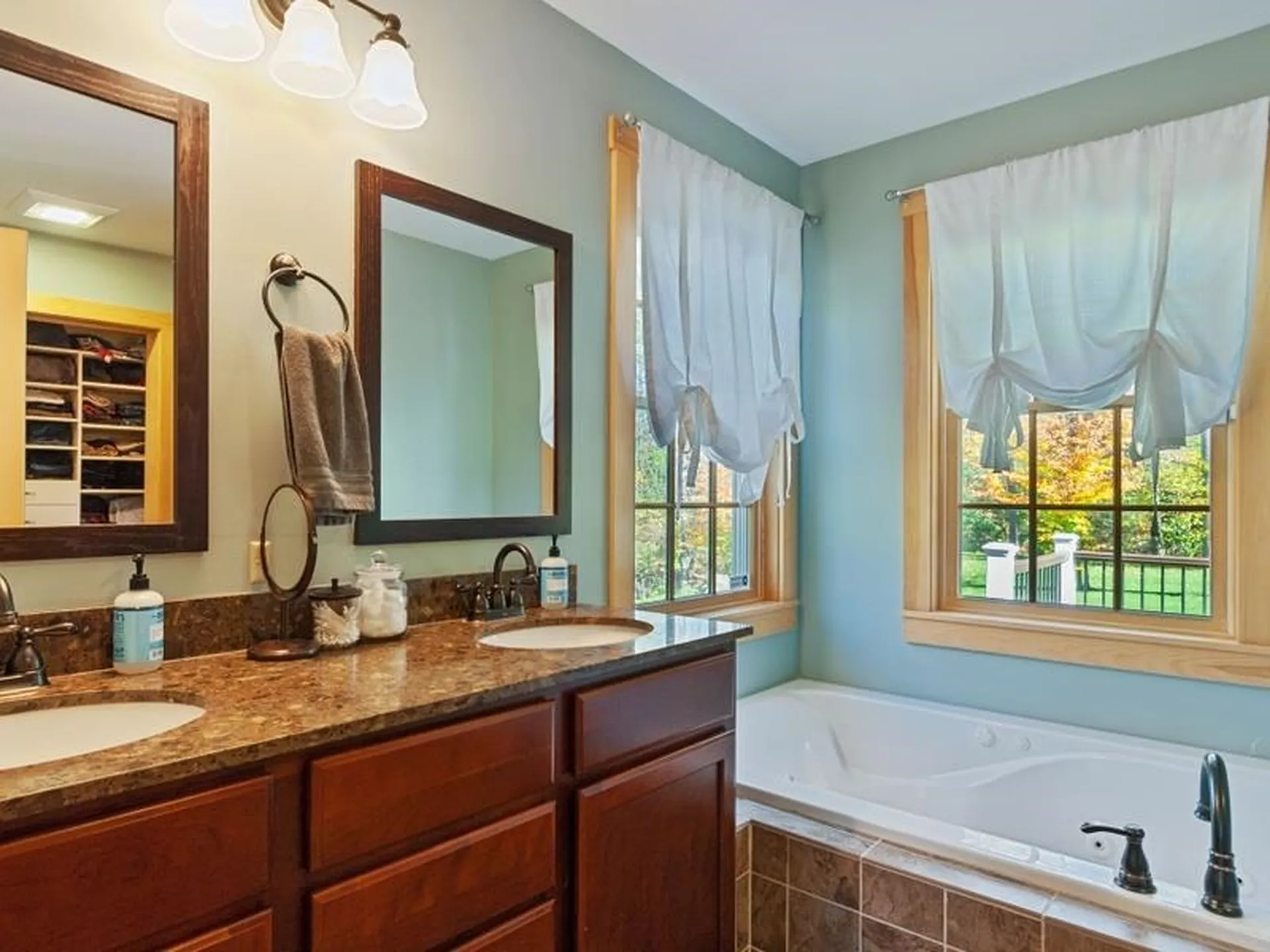 65 Whitaker Road Plainfield NH 03781