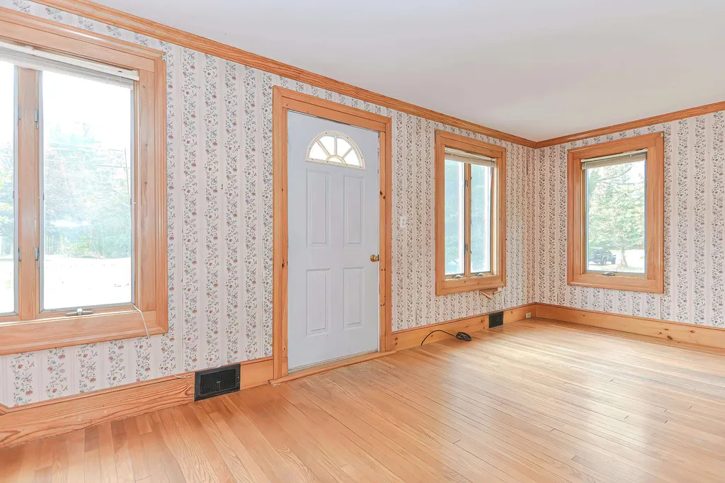 5 Evans Avenue Plaistow NH 03865
