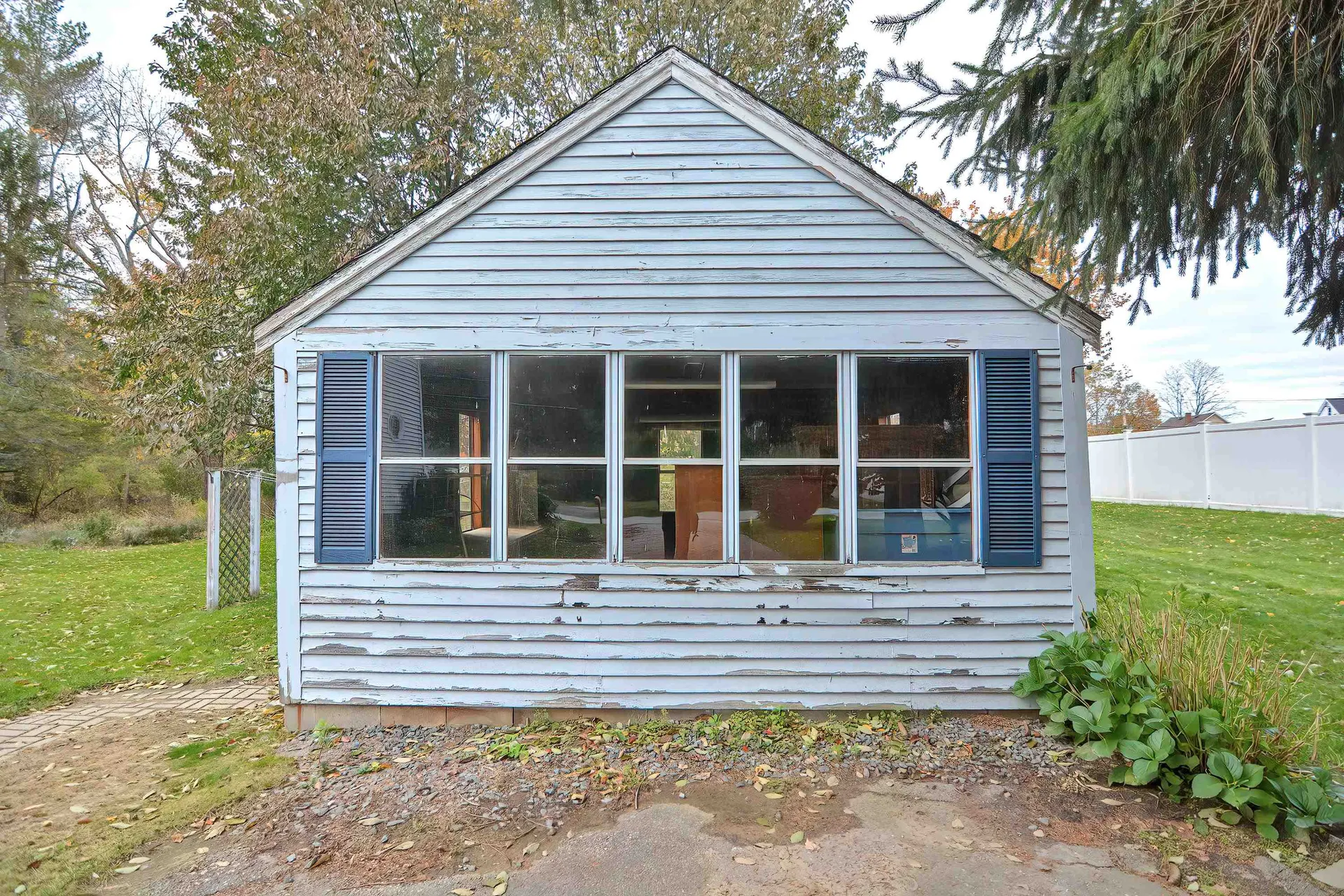 5 Evans Avenue Plaistow NH 03865