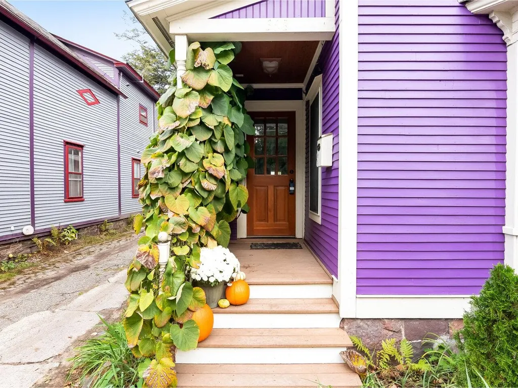 358 North Street Burlington VT 05401-2922
