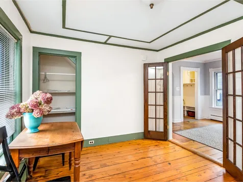 358 North Street Burlington VT 05401-2922