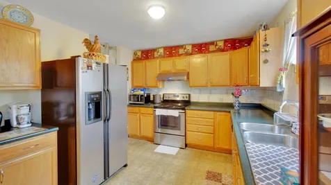 1162 North Avenue Burlington VT 05408