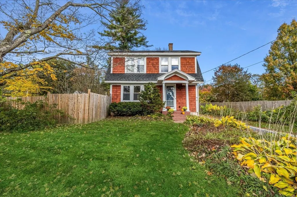 44 Hope Avenue Concord NH 03301