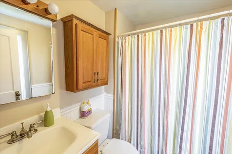 44 Hope Avenue Concord NH 03301
