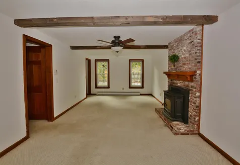 114 Warner Hill Road Derry NH 03038
