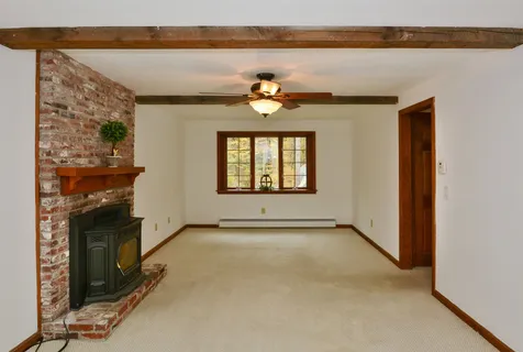 114 Warner Hill Road Derry NH 03038