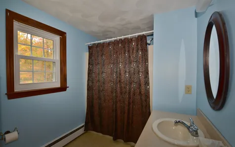 114 Warner Hill Road Derry NH 03038
