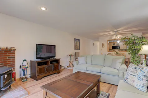 22 Northbrook Circle Conway NH 03860