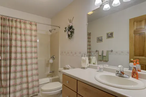 22 Northbrook Circle Conway NH 03860