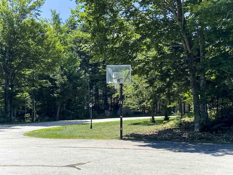 22 Northbrook Circle Conway NH 03860