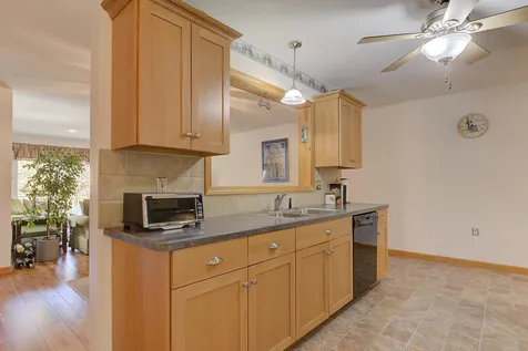 22 Northbrook Circle Conway NH 03860