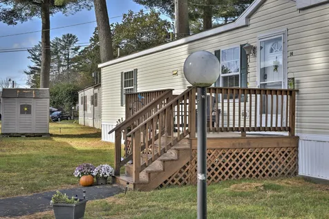 14 Robbins Street Hinsdale NH 03451