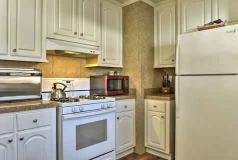 14 Robbins Street Hinsdale NH 03451