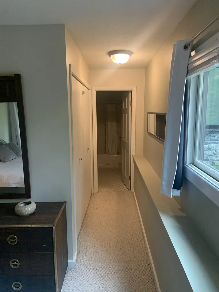 105 Williams Lane Hartford VT 05059