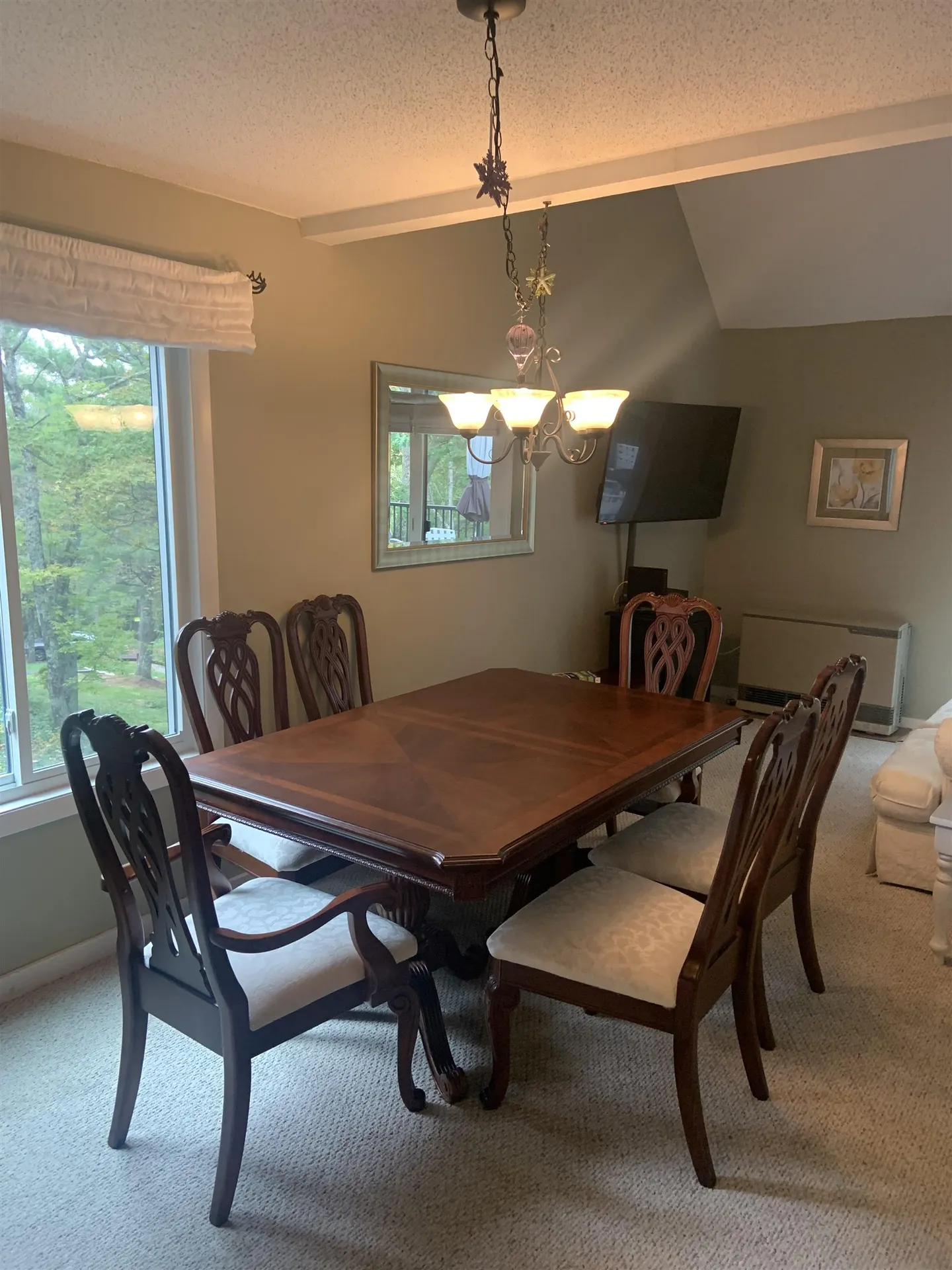 105 Williams Lane Hartford VT 05059