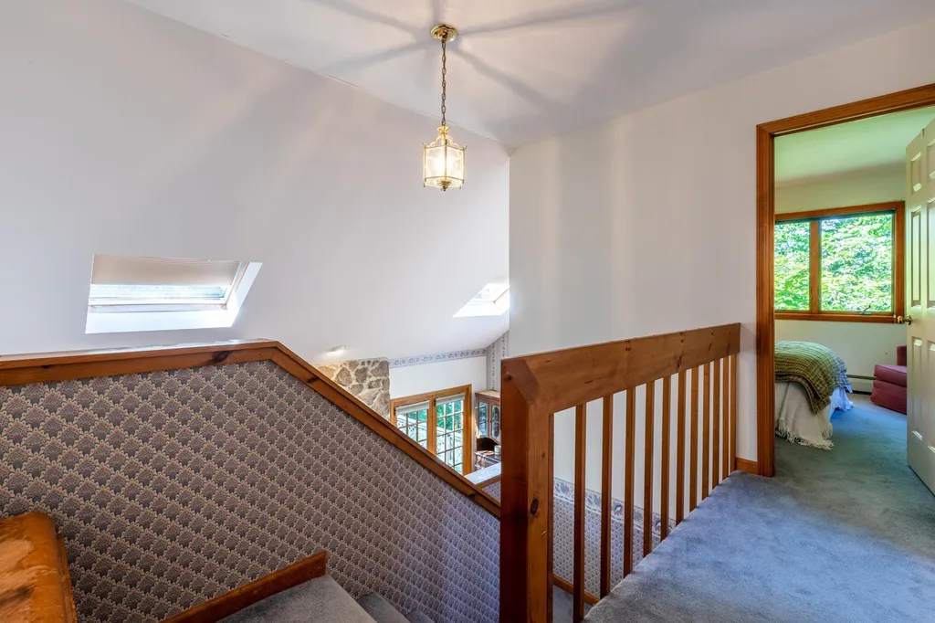 101 Barbara Jane Drive Jamaica VT 05343