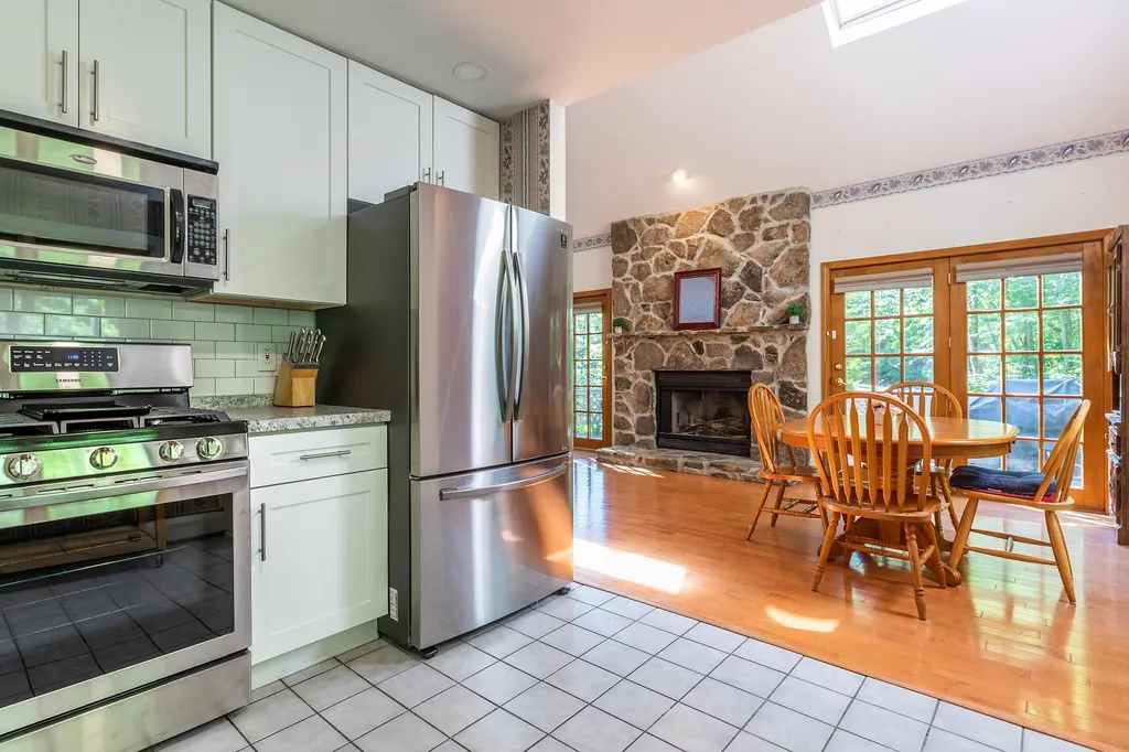 101 Barbara Jane Drive Jamaica VT 05343