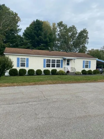 11 Dockside Lane Rochester NH 03867