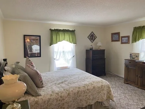 11 Dockside Lane Rochester NH 03867