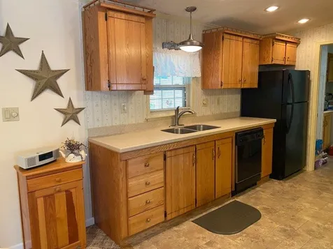 11 Dockside Lane Rochester NH 03867