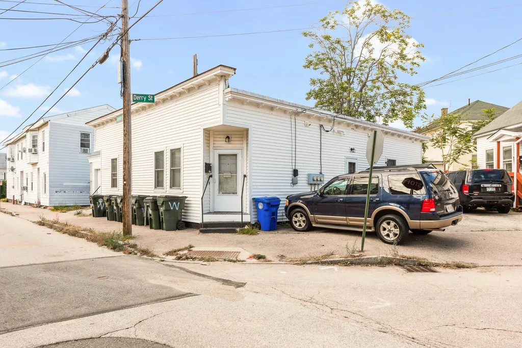 362 Amherst Street Manchester NH 03104