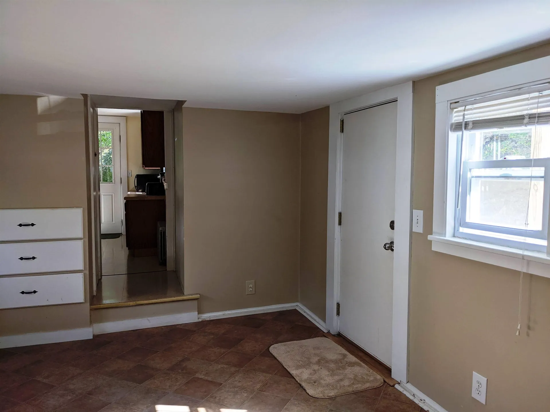 20 East Union Street Goffstown NH 03045