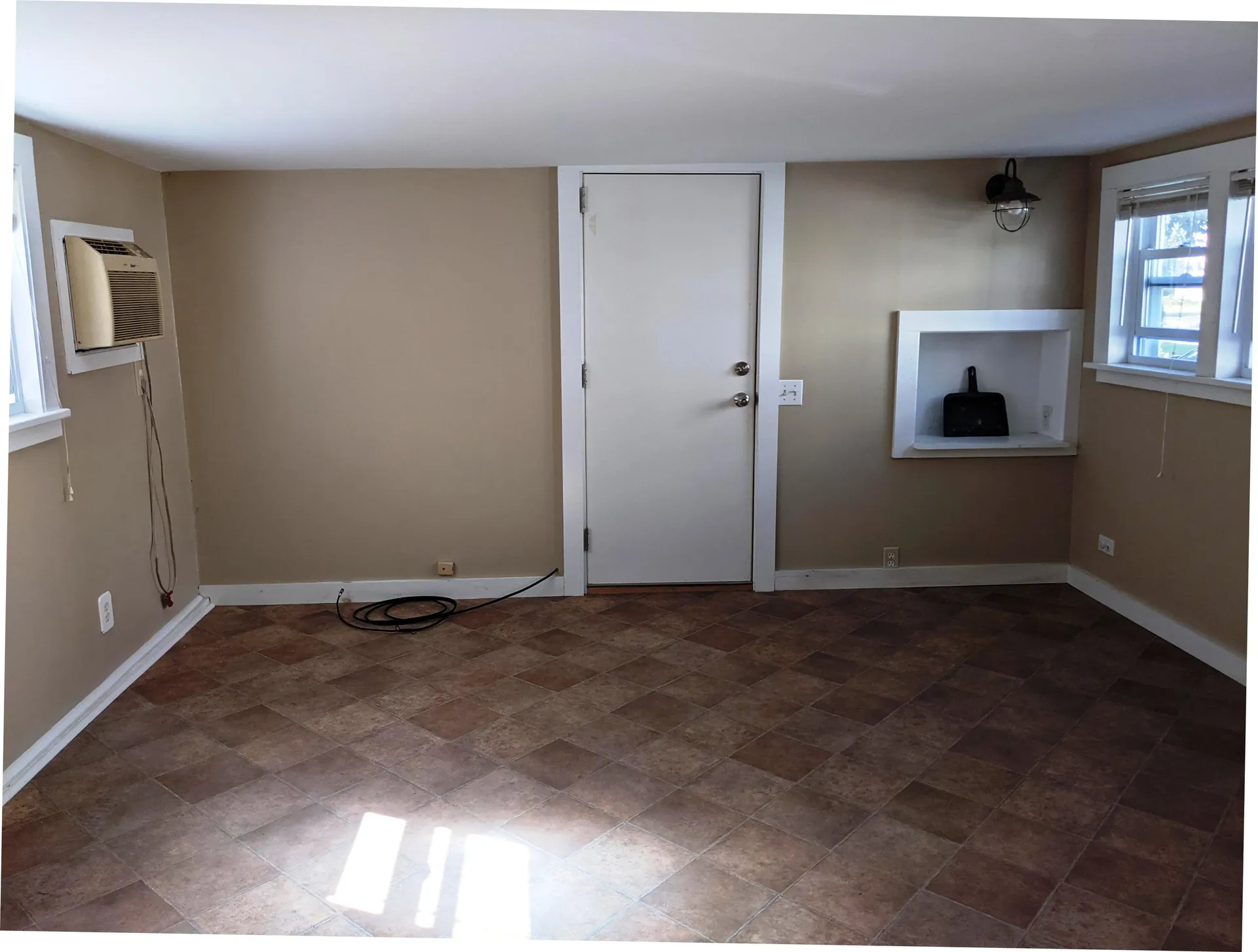 20 East Union Street Goffstown NH 03045