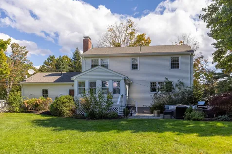 300 Post Road Greenland NH 03840