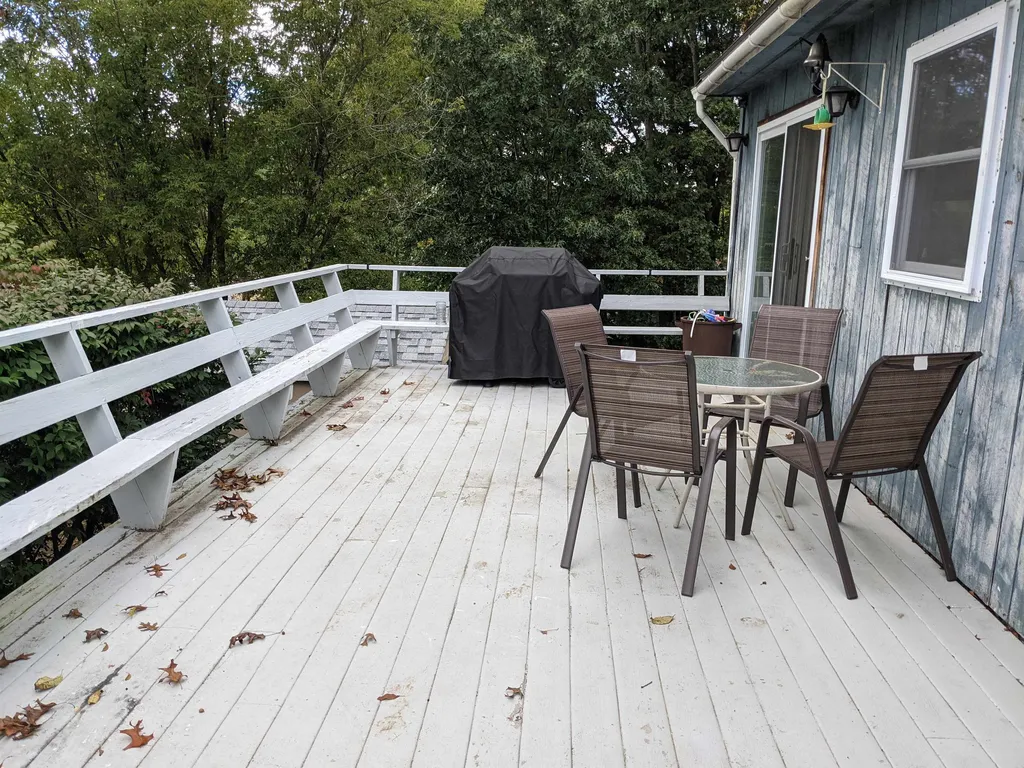 32 Hammond Road Charlestown NH 03603